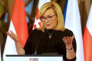 Nezchudne jen 20 procent Čechů, říká Alena Schillerová s tím, že zaznívají odhady na pololetí 30 procent. Dostala otázku, co mají lidé dělat